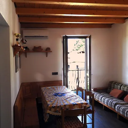 Casa Vacanze Besozzi Apartamento Leggiuno